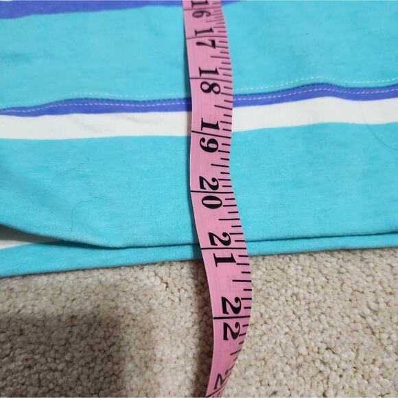 Wildfox size small gorgeous teal and blue sweater - Picture 6 of 7